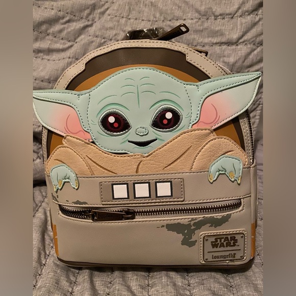Star Wars Mandalorian Baby Yoda Mini Backpack